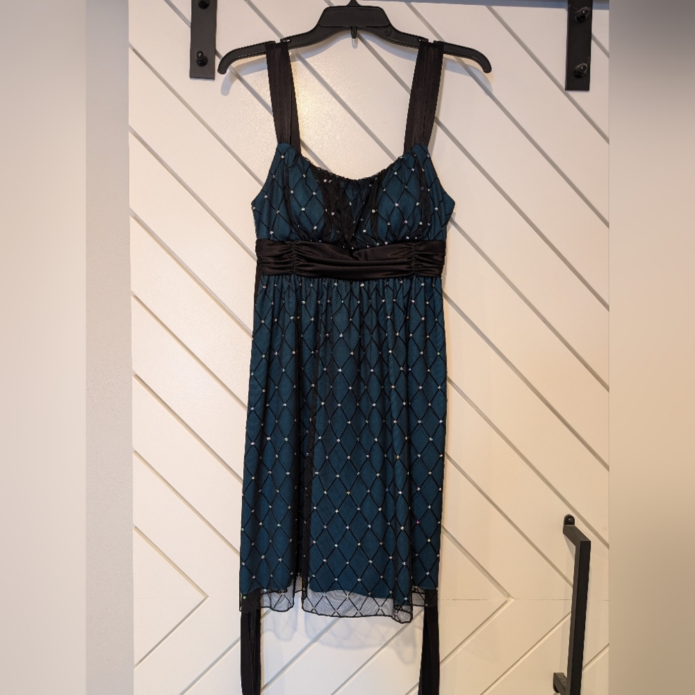 Iz Byer California Vintage Juniors Teal & Black with Silver Sequin A-Line Dress